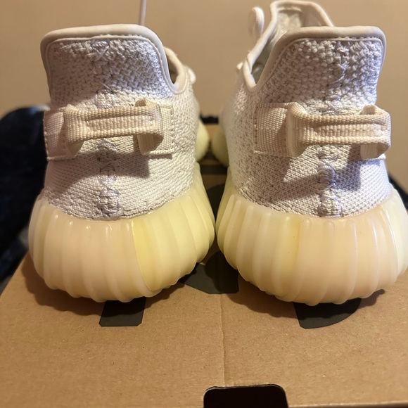AUTHENTIC. Yeezy boost 350 v2 cream white, size 7.5 - Picture 9 of 16
